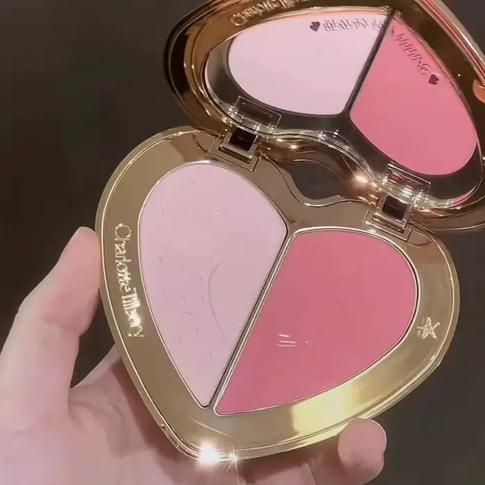 Charlotte Tilbury – coussin correcteur bicolore, délicat et lisse, éclaircissant et hydratant, maqui