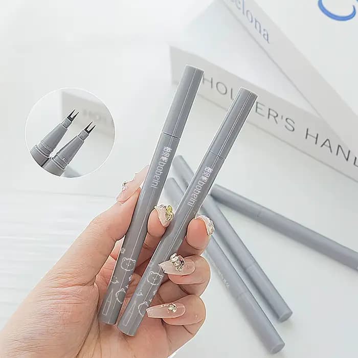 Eyeliner à Double griffe