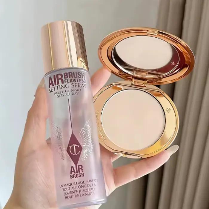 Poudre de maquillage en spray haute brillance pour un teint lumineux et une peau douce