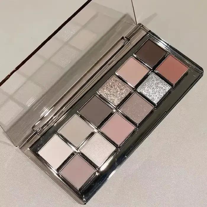 Palette de fards à paupières 12 couleurs