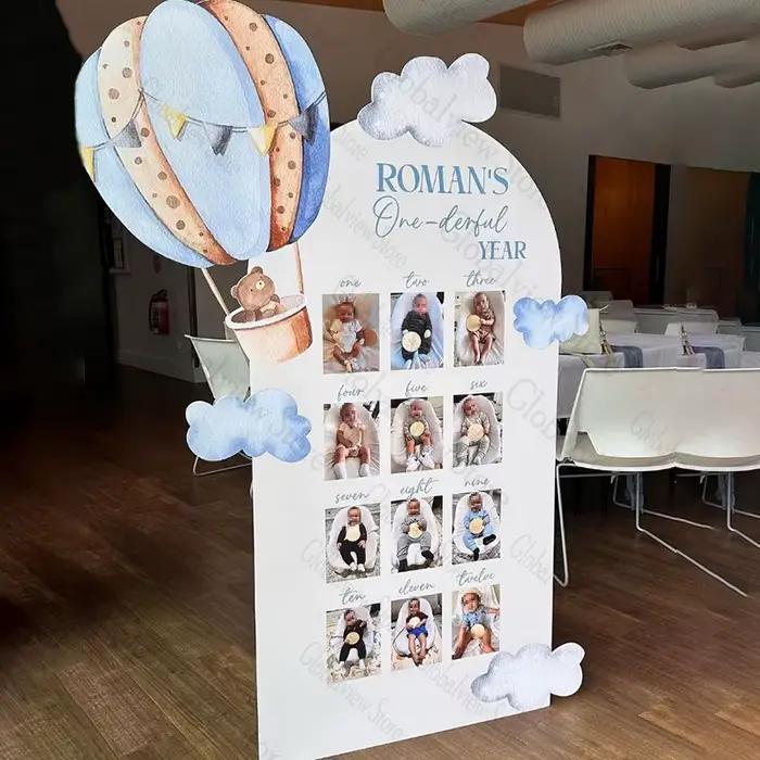 Toile de fond de fête de jalon personnalisée, arc de nom personnalisé pour décor de fête de premier anniversaire, décoration murale Photo sur le mur