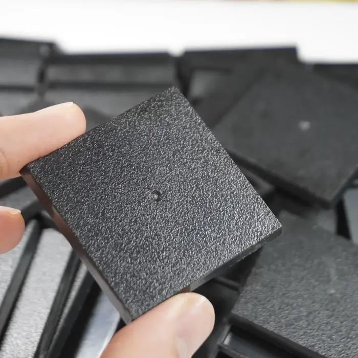 Bases carrées de 50 mm pour miniatures imprimées en 3D