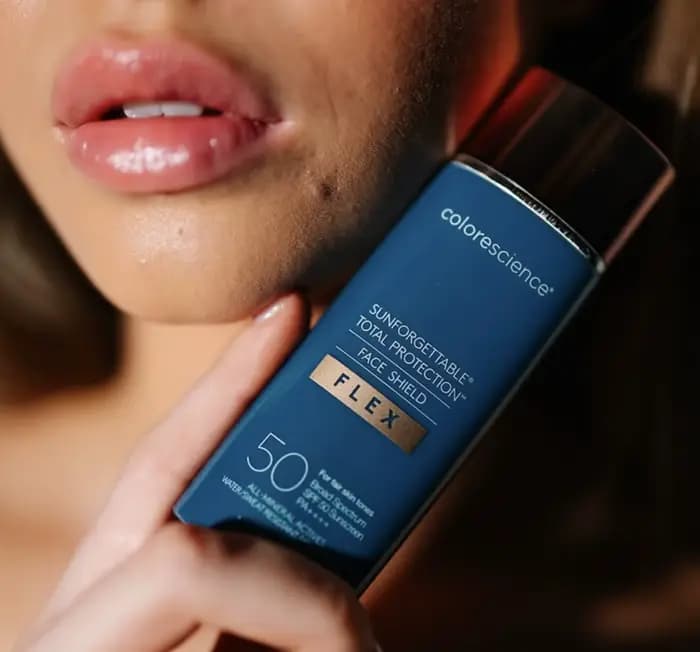 Fond de teint classique Colorescience Sunforgettable Total Protection Face Shield Flex SPF50 55 ml pour les tons de peau clairs à moyens