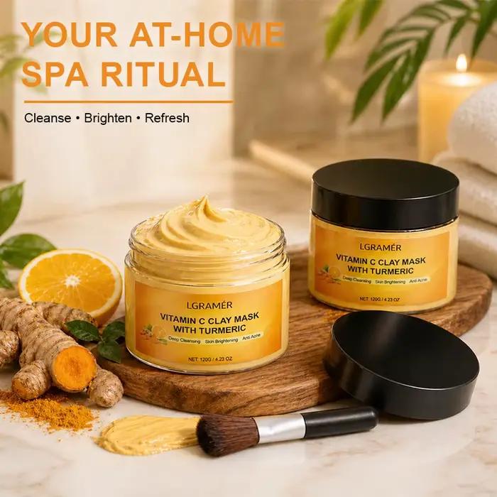 Masque à l'argile au curcuma et à la vitamine C