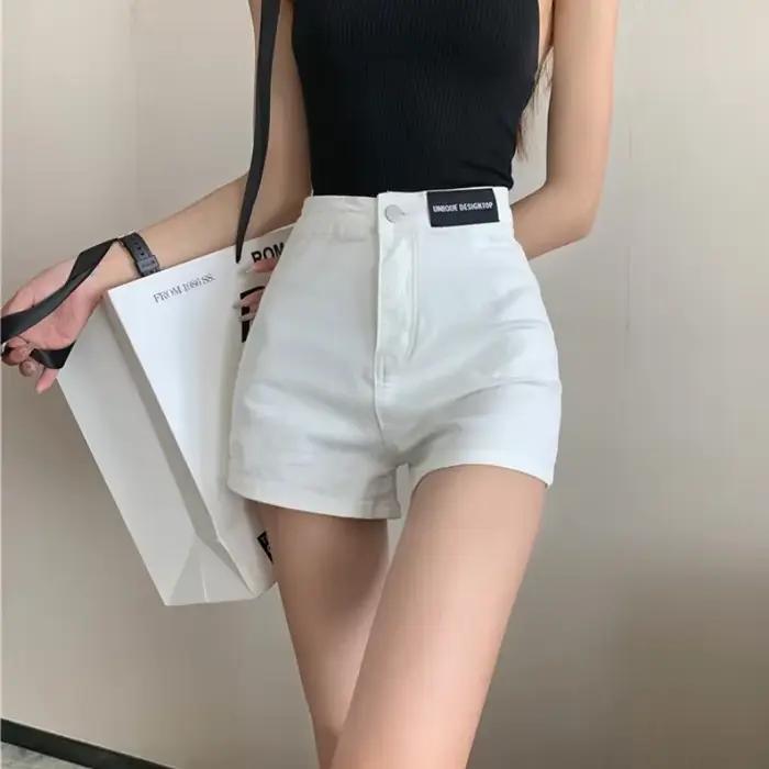 Shorts en jean taille basse coupe trapèze pour femme – Tendance été, jambe large, coupe ajustée, en mélange de coton, décontracté et stylé