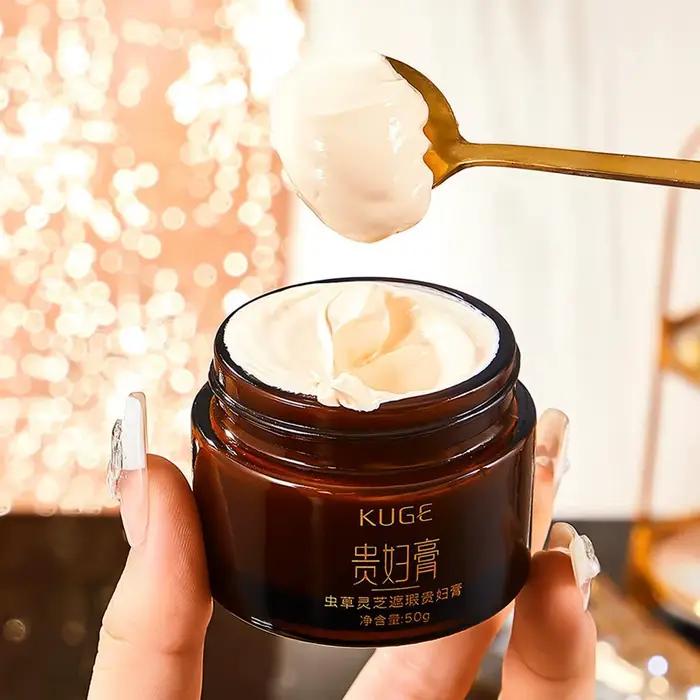 Crème hydratante anti-déformable pour le visage