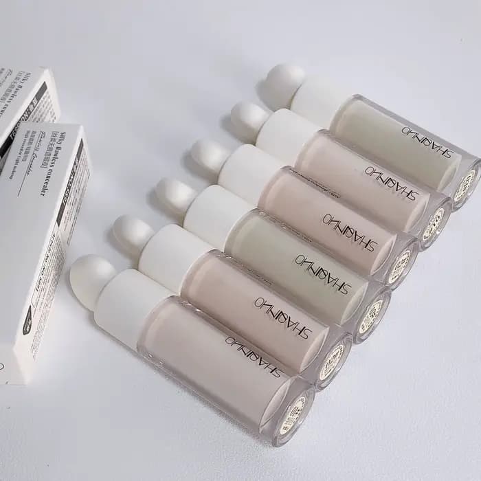 Correcteur soyeux 3 couleurs