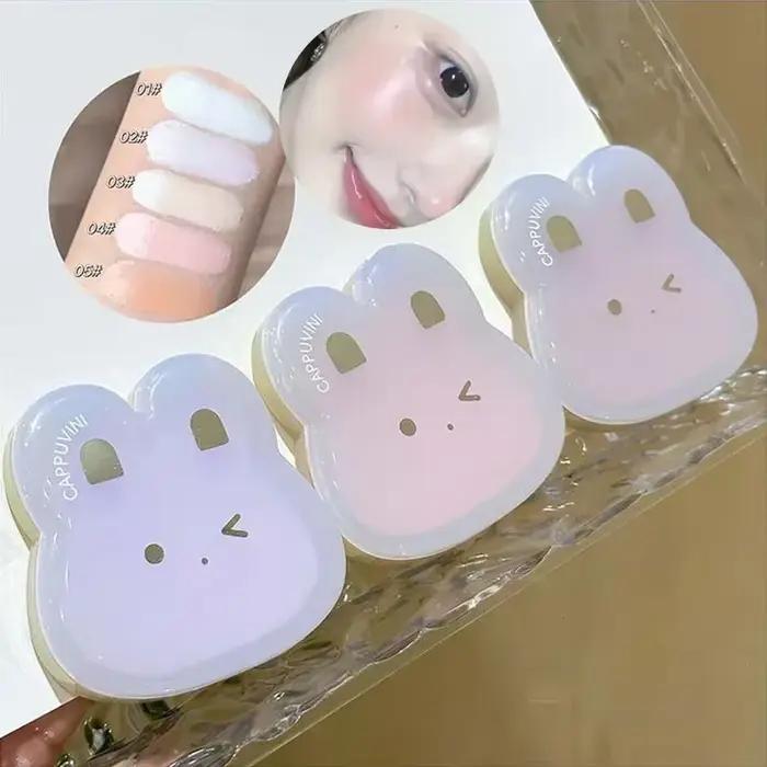 Crème légère à l'eau pour le maquillage