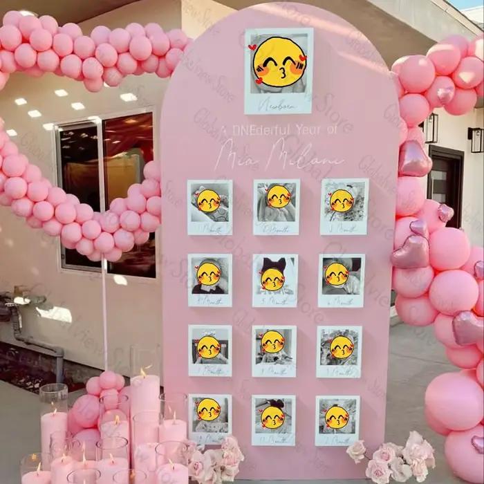 Toile de fond de fête de jalon personnalisée, arc de nom personnalisé pour décor de fête de premier anniversaire, décoration murale Photo sur le mur