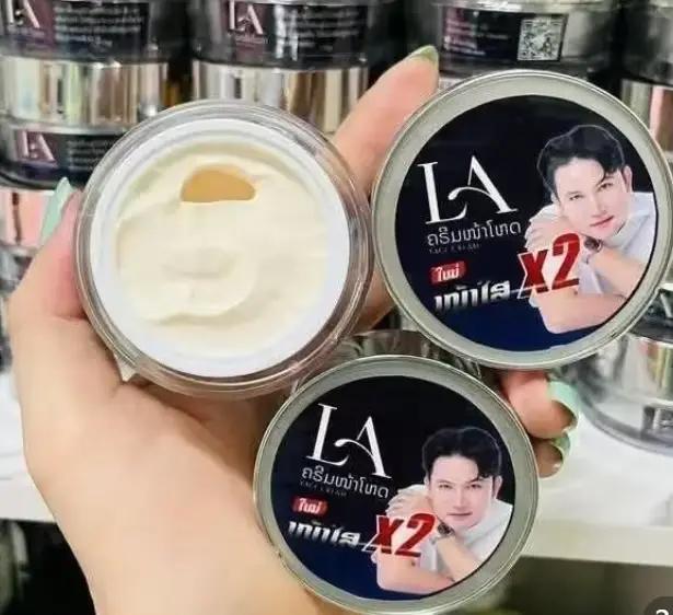 Crème Éclaircissante Visage Thaïlandaise 1 flacon