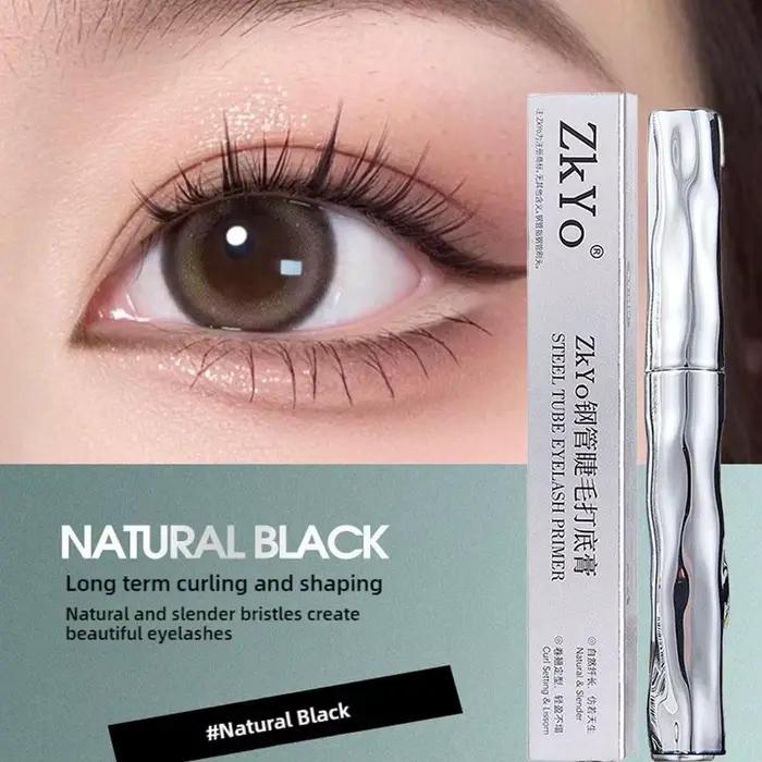 Mascara pour cils épais et bouclés