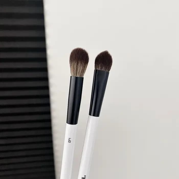 Pinceau à poudre crème double extrémité E6