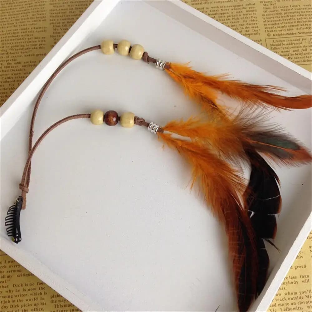 Perruque bandeau en plumes style Boho, coiffure en plumes perlées, pince à cheveux faite à la main, 