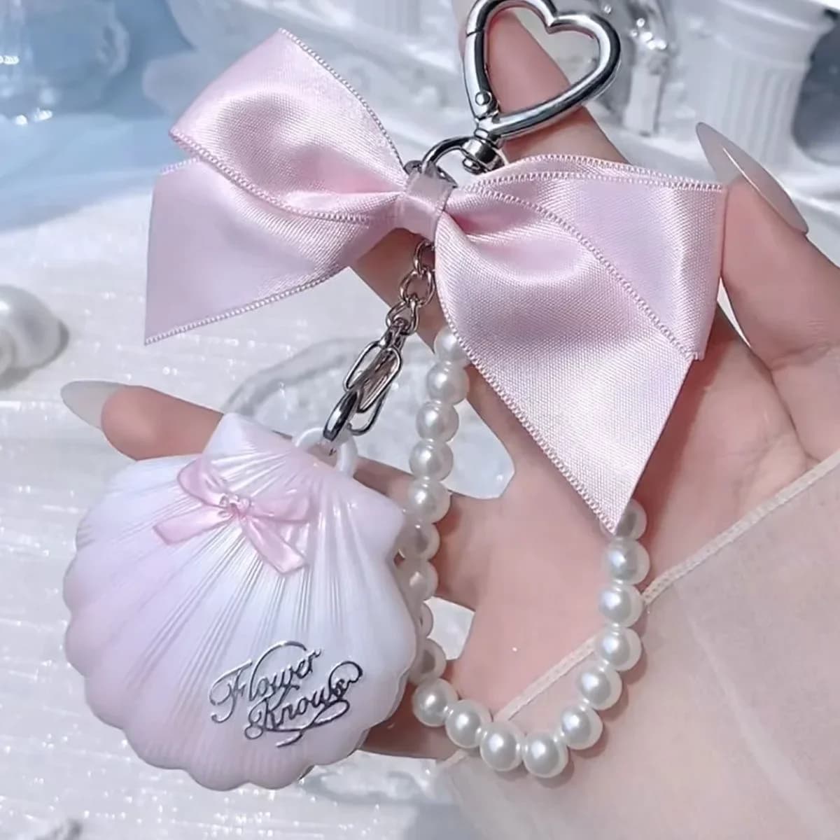 Fleur sait perle coquille forme velours gaufré Blush finition mate constructible poudre mélangeable