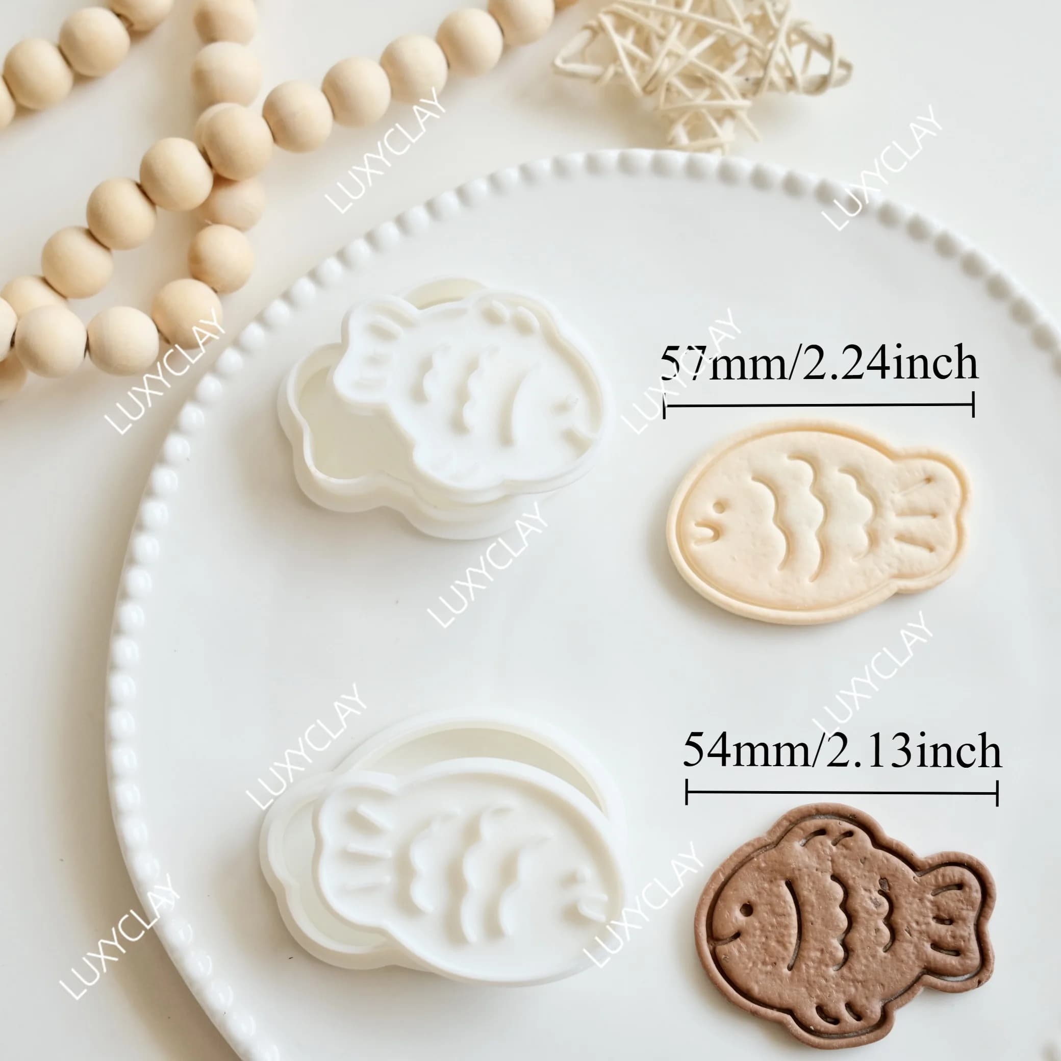 Lot de 2 emporte-pièces mignons en forme de poisson, motif graffiti abstrait, pour biscuits 3D DIY, 