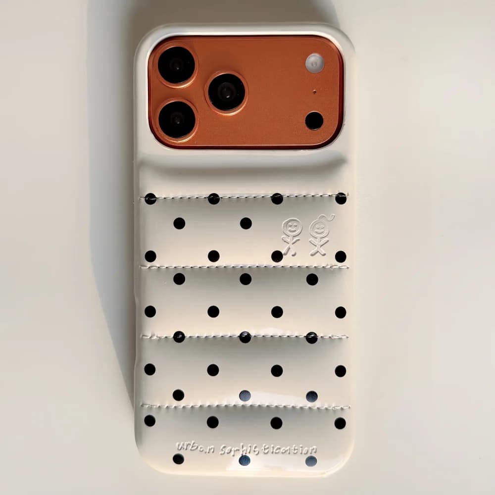 Doudoune coréenne tendance à pois noirs et blancs, compatible avec les coques de téléphone iPhone 17