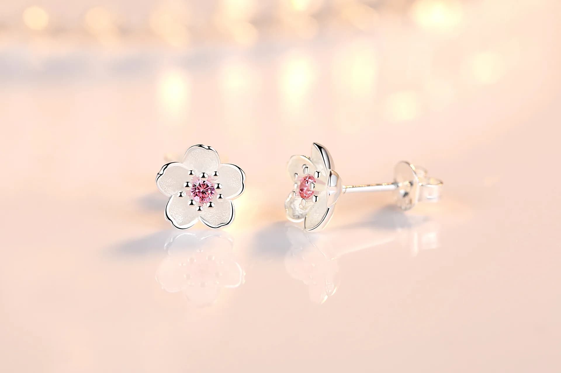 Boucles d'oreilles en argent Sterling 925 pour femmes, petites boucles d'oreilles en forme de fleur 