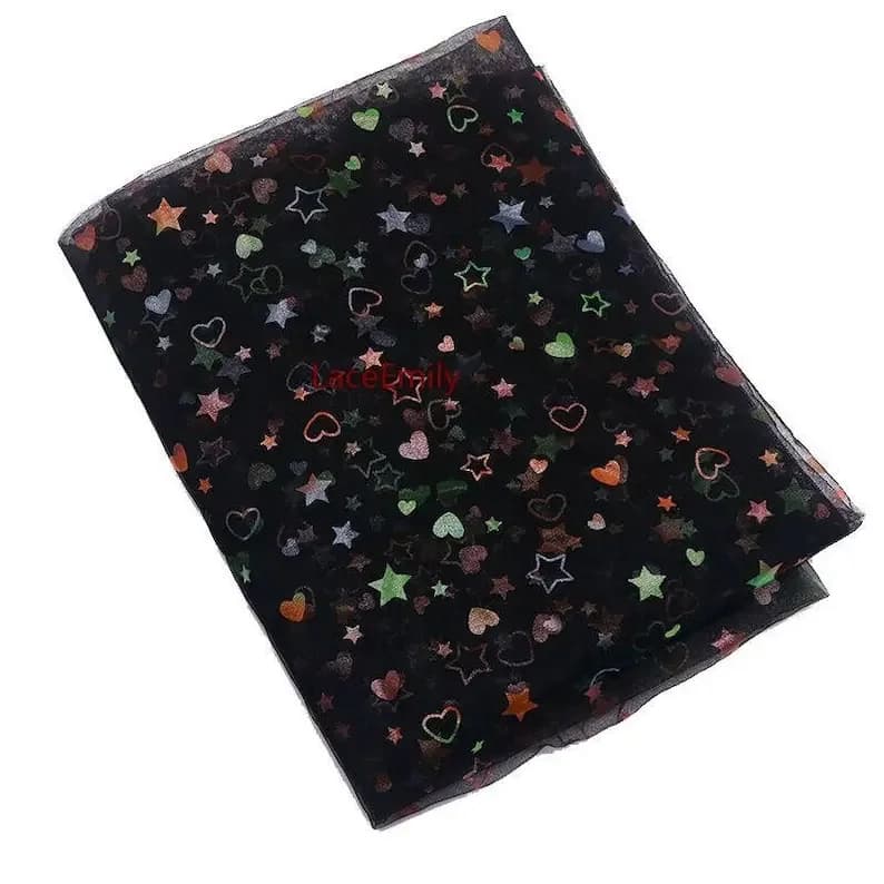 Tissu coloré en dentelle de cœur d'amour, tulle doux imprimé de cœurs pour robe de fille, robe de bé