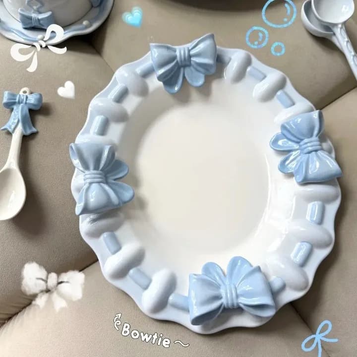 Assiette en céramique 3D peinte à la main avec relief sous glaçure, motif animalier