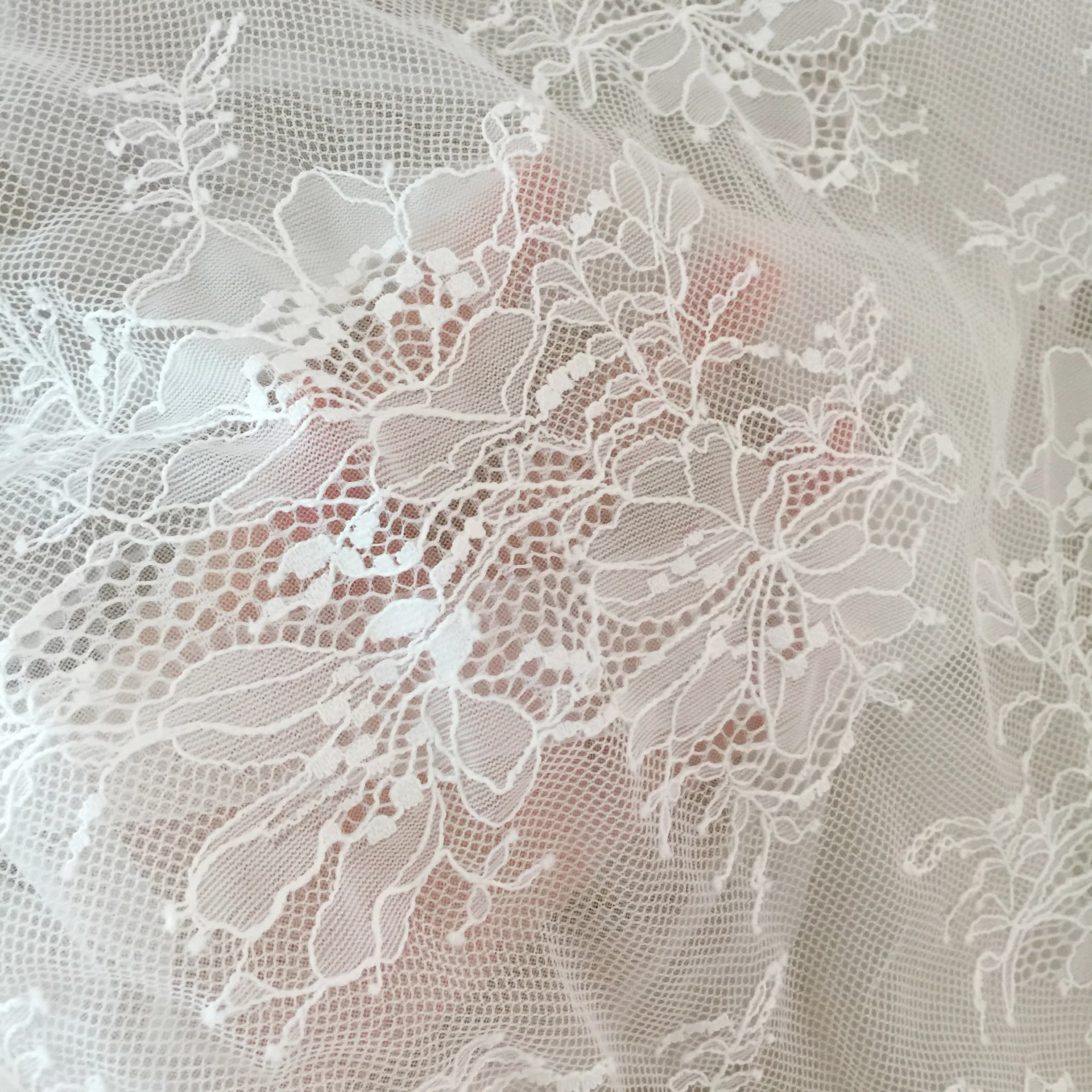 Tissu en dentelle ajourée pour robe de mariée, fleur, accessoires astronomiques