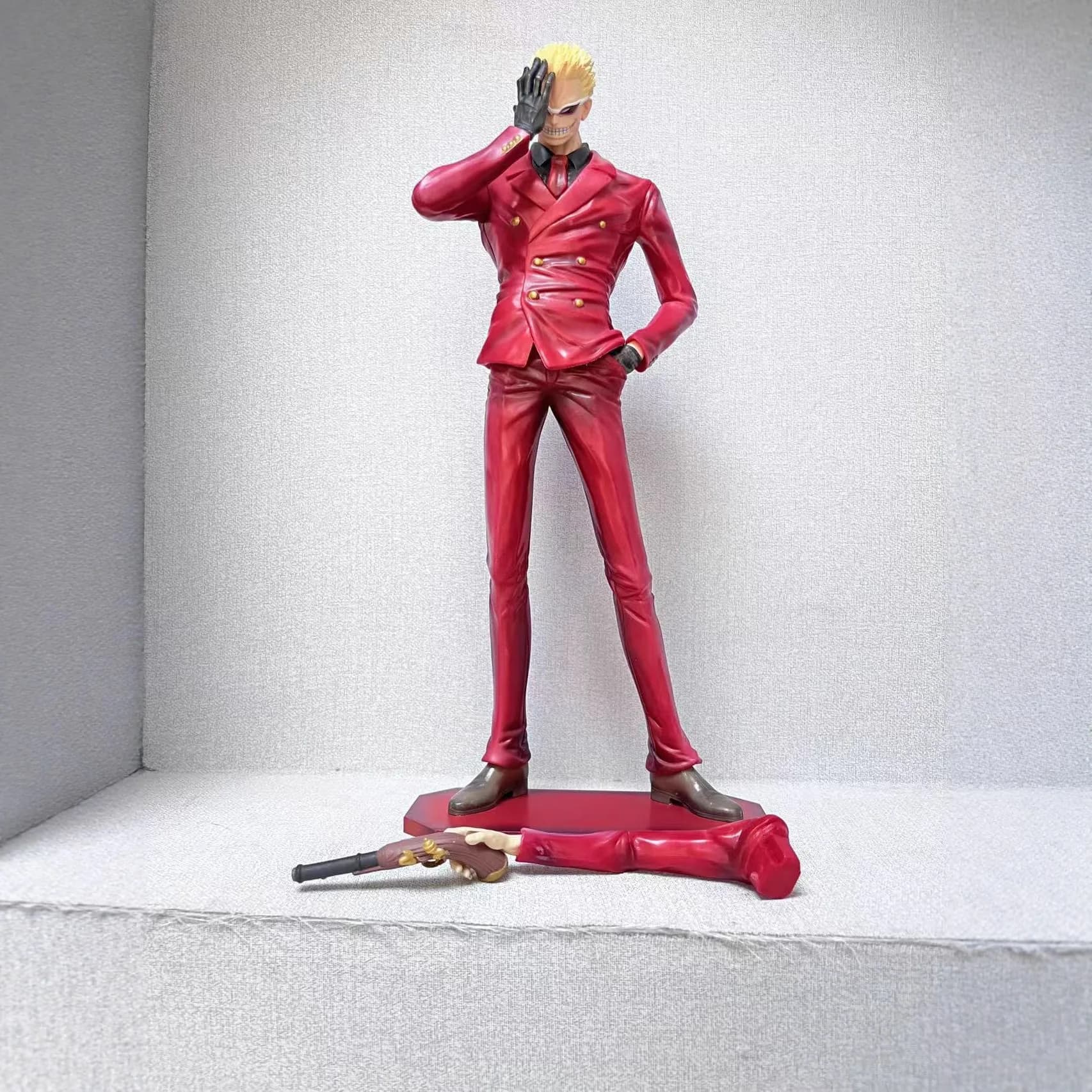 Figurine d'action One Piece Donquixote Doflamingo, sept seigneurs de guerre, en Pvc, à collectionner