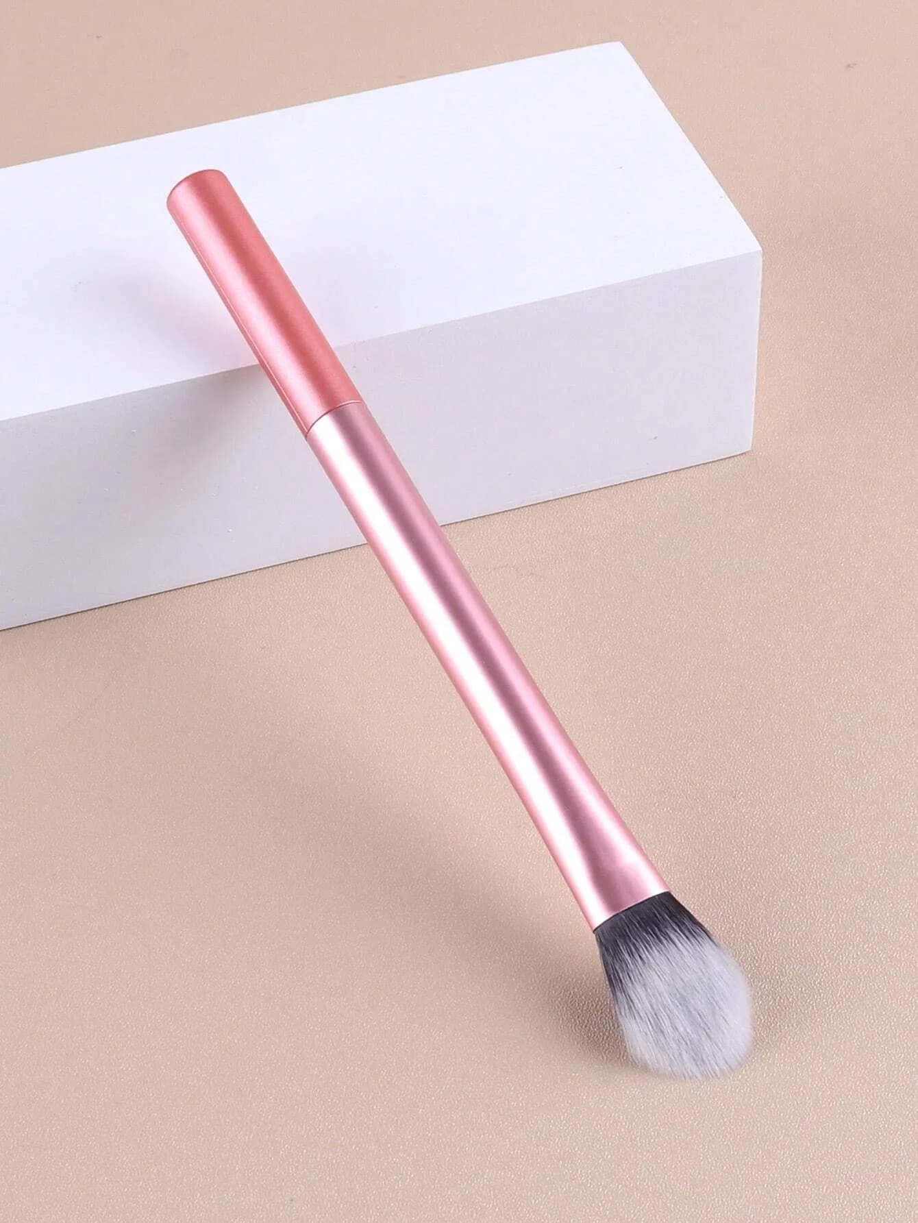 Pinceau à blush, 1 pièce, portable et créatif, pinceau cosmétique ou accessoire de maquillage adapté
