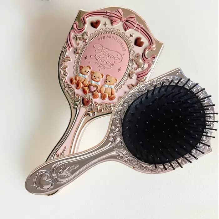 Flower Knows 9e anniversaire 4 pièces ensemble de maquillage bureau vanité miroir palette brosse cou