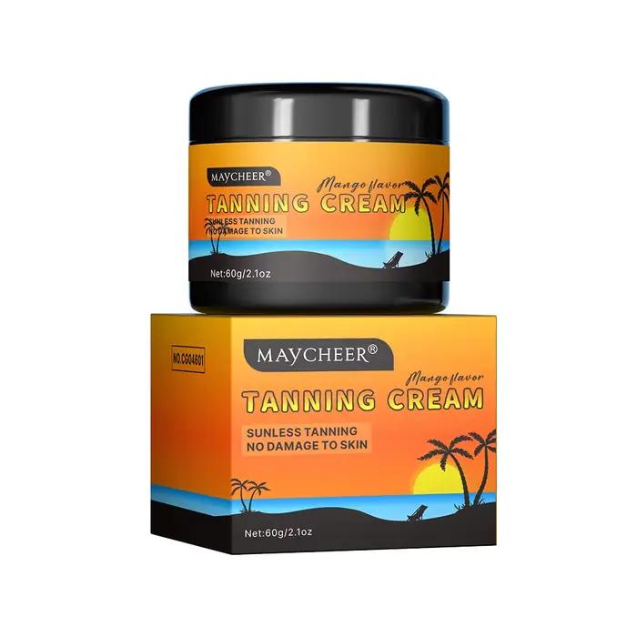 Crème bronzante naturelle, rafraîchissante et non grasse, à la texture légère et fine, qui rehausse