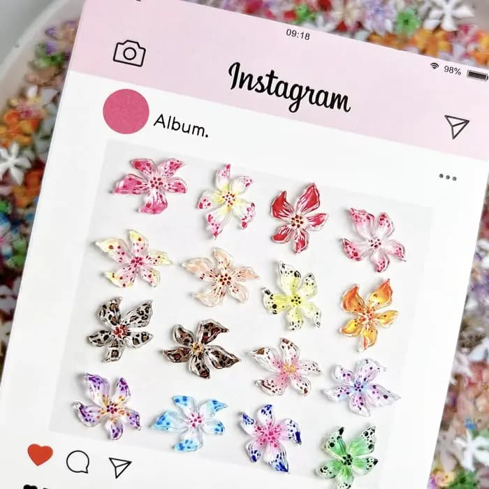 Mélange de résine 3D dégradé coloré Transparent Lily Nail Art décoration Style bizarre fleur tacheté