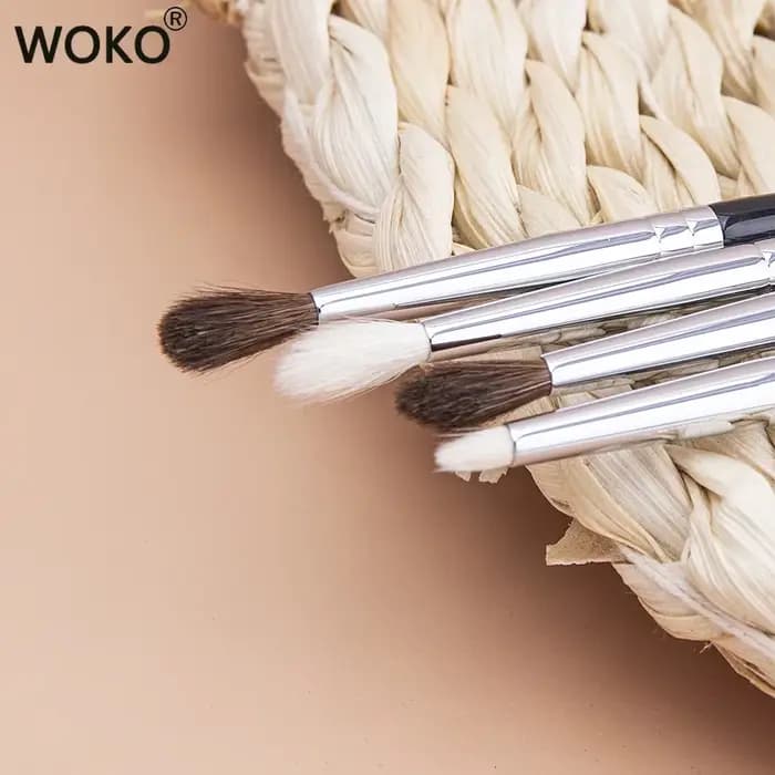 Petit pinceau à plis, Mini pinceau de maquillage pour mélange de fard à paupières pointu, poils de c