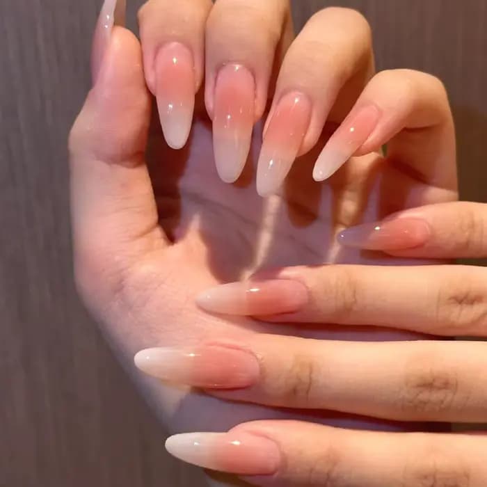 100 pièces/ensemble Triangle éponges douces blanc/dégradé coloré sec humide utilisation maquillage é
