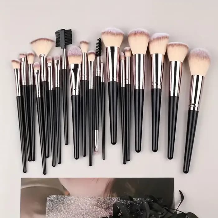 Ensemble de pinceaux de maquillage doux et moelleux, pour fard à paupières, fond de teint, correcteu