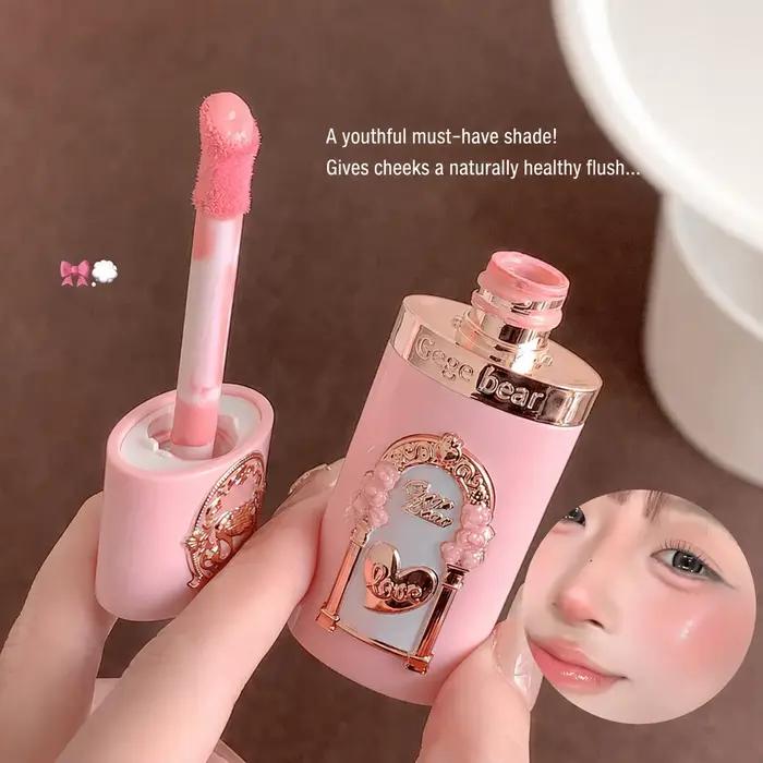 Fard à joues liquide matifiant pour le visage