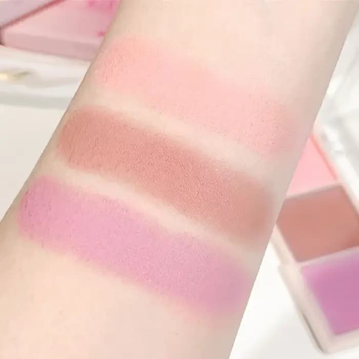 Palette de fards à joues 3 couleurs – Finition mate