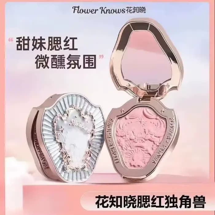 Palette de blush et de contour Flower Knows Unicorn Strawberry Rococo Embossed