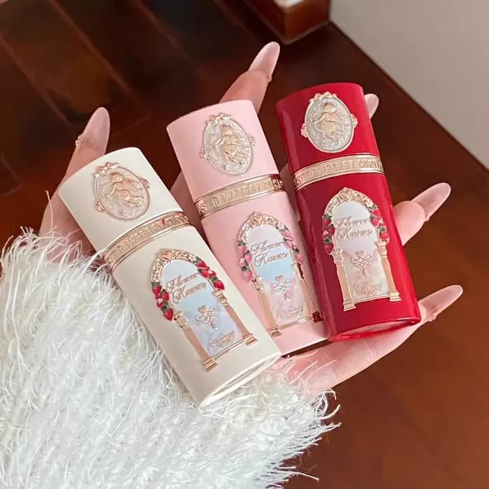 Fleur sait fraise Cupidon liquide Blush longue durée hydratant facile maquillage