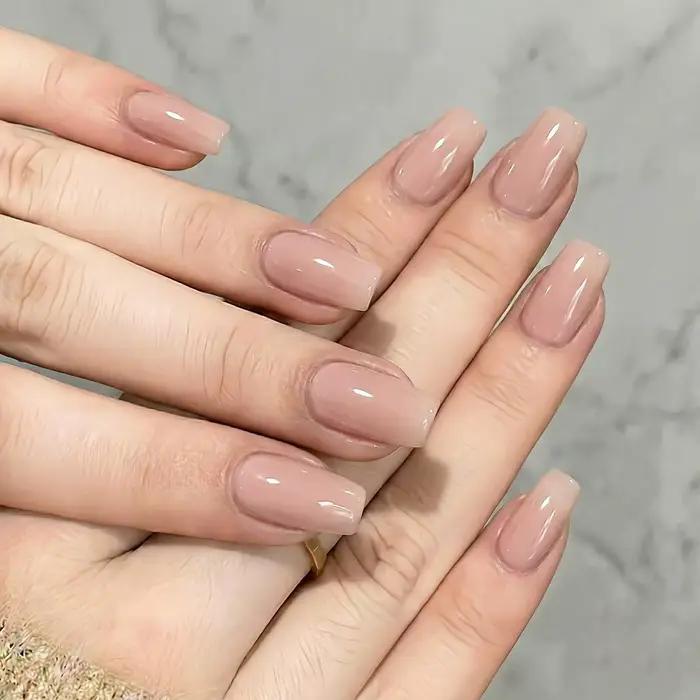 Vernis à ongles en gel UV transparent rose nude 15 ml