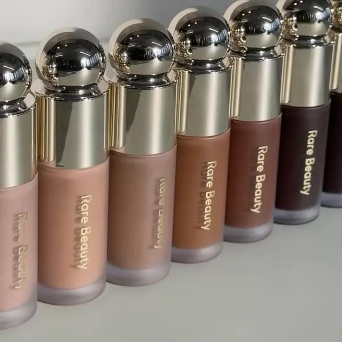 RARE BEAUTY – bâton bronzant pour Contour du visage