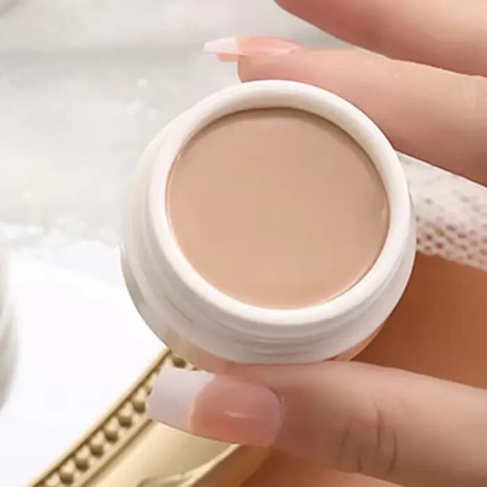 Crème de fond de teint anti-tâches de rousseur pour le visage