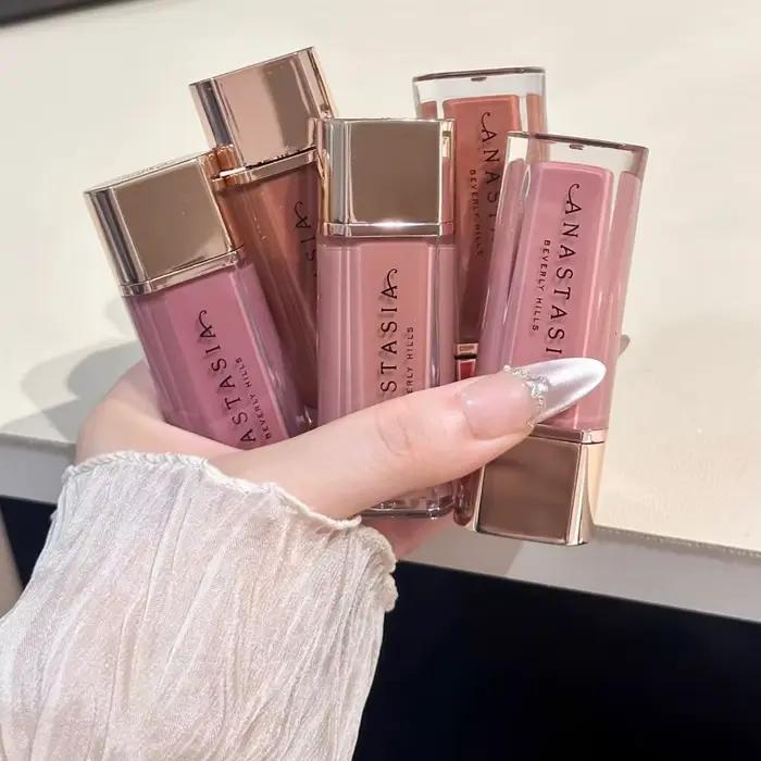 Rouge à lèvres mat Anastasia BeverlyHills Nude